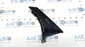 Ornamente ușă spate stânga pentru Ford Focus mk3 11-18 (zgârieturi)