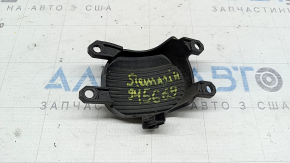 Заглушка птф правая Toyota Sienna 21-26 структура, скол