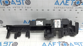 Дефлектор радиатора правый Lexus RX350 RX450h 23-26 Canada built