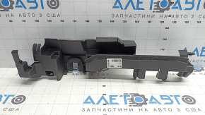 Дефлектор радиатора правый Lexus RX350 RX450h 23-26 Canada built