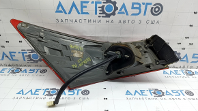 Фонарь внешний крыло правый Toyota Avalon 13-15 царапина, мусор под стеклом