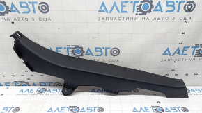 Накладка задней стойки нижняя правая Toyota Avalon 13-18 черная, царапины