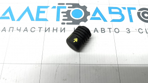 Отбойник капота левый Kia K5 21-26 на капоте