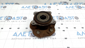 Ступица задняя левая Toyota Sienna 21-26 AWD, ржавая