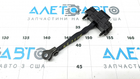 Ограничитель двери передней правой Kia K5 21-26