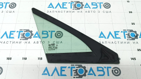 Стекло двери треугольник переднее левое Kia K5 21-24