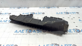 Дефлектор радиатора правый Kia K5 21-24 1.6T