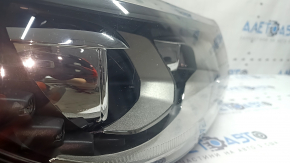 Фара передняя правая VW Tiguan 12-17 в сборе рест ксенон + led, царапины, сколы