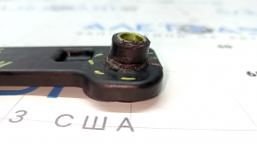 Кронштейн усилителя заднего бампера левый Kia K5 21-24 дефект закладных