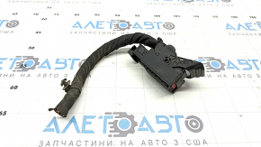 Фишка на блок ECU компьютер двигателя Kia K5 21-24 FWD 1.6T красная