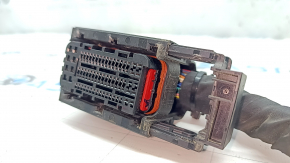 Фишка на блок ECU компьютер двигателя Kia K5 21-24 FWD 1.6T красная