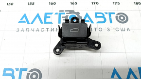 Кнопка открытия багажника внутренняя Kia K5 21-24 черная