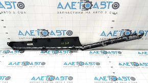 Накладка передней панели верхняя правая Kia K5 21-24 черная, под start-stop