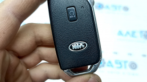 Ключ smart Kia K5 21-22 5 кнопок, потерт, полез хром