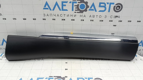 Накладка двери нижняя наружная задняя правая Lexus RX350 10-15