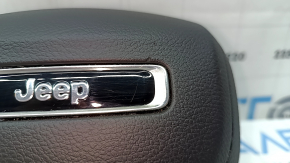 Подушка безопасности airbag в руль водительская Jeep Compass 22-26 черная, царапина на эмблеме, скол