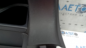 Обшивка арки нижняя правая Jeep Compass 17-26 черная, с карманом, царапины, побелел пластик