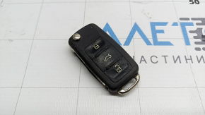 Ключ VW Tiguan 12-16 4 кнопки, раскладной, царапины
