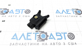 Актуатор моторчик привод печки кондиционер VW Tiguan 09-17