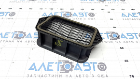 Воздухоприемник печки VW Tiguan 09-17