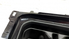 Накладка центральной консоли подстаканник Jeep Compass 22-26 черный глянец, царапины