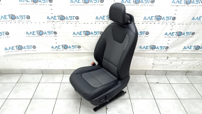 Водительское сидение Kia Niro 23-26 с airbag, электрическое, подогрев, комбинированное ткань+кожа черное, царапины на спинке