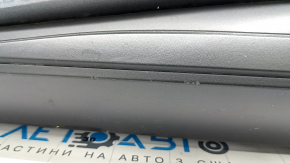 Дверь в сборе передняя левая Nissan Rogue 21-26 графит KAD, царапины на накладке