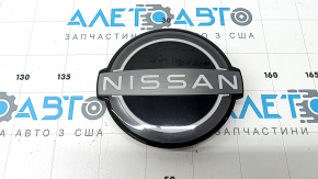 Emblema grilei Nissan Rogue 23 sub radar, poke