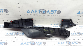 Накладка задней стойки нижняя правая Toyota Prius 50 21-22 черная, с заглушкой, царапины