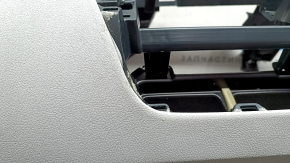 Bord față cu AIRBAG pentru Toyota Prius 50 17-22, negru cu gri pentru un afișaj mic, cu suport inferior, pentru curățare, lovituri