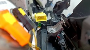 Bord față cu AIRBAG pentru Toyota Prius 50 17-22, negru cu gri pentru un afișaj mic, cu suport inferior, pentru curățare, lovituri