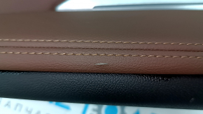 Ornamente arc superior spate stânga BMW X7 G07 19-22, piele Vernasca, Schwarz, inserție lemn Fineline/metal cu mulaj, cotieră din piele neagră, îndoită, zgârieturi, lovituri, element de fixare rupt