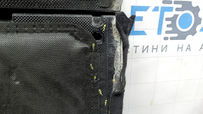Пол багажника Hyundai Tucson 16-21 черный, потерта, отклеилась ткань