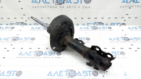 Амортизатор передний правый Toyota Prius 50 19-22 AWD, ржавый