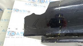 Бампер задний голый Honda Civic XI FE/FL 22-23 без парктроников 4d, черный,нет фрагмента, царапины, в клею, прижат