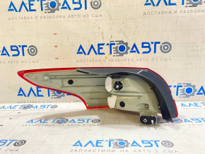 Фонарь внешний крыло правый Ford Focus mk3 15-18 рест 4d