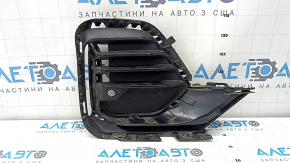 Решетка переднего бампера правая BMW X7 G07 19-22 закрытая, Pure Excellence, трещина