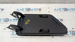 Подлокотник VW Jetta 19-21 кожа черная, белая строчка, пробита кожа