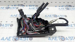 Блок предохранителей подкапотный Toyota Prius 50 16-22 в сборе, без крышек
