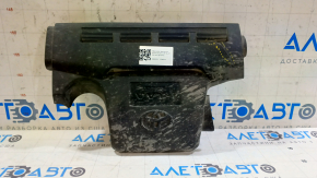 Накладка двигателя Toyota Camry v55 15-17 2.5 usa трещина