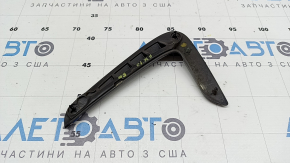 Накладка воздуховода на крыле правая BMW 4 F32/33/36 17-20 черный глянец, потерта