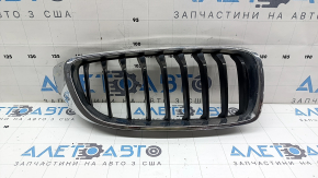 Решетка радиатора grill правая BMW 4 F32/33/36 14-20 Sport Line, потерта