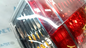 Фонарь внешний крыло правый Nissan Rogue 14-16 скол, царапины, отрезана фишка