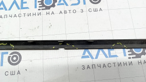 Молдинг заднего бампера BMW 4 F32/33/36 18-20 Sport line, черный глянец, обломана, отсутствует фрагмент, сломаны крепления