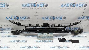 Нижняя решетка переднего бампера BMW 4 F32/33/36 14-20 без радара, отсутствует фрагмент, треснута