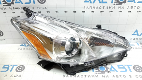 Far fata dreapta Toyota Prius V 12-14 dorest halogen SIGNEDA