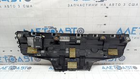 Кронштейн заднего бампера центральный BMW 4 F32/33/36 18-20 отсутствует фрагмент