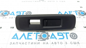 Вставка в верхнюю накладку водительского сиденья BMW X7 G07 19-26 черная