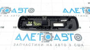 Вставка в верхнюю накладку пассажирского сиденья BMW X7 G07 19-26 черная
