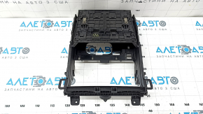 Бокс карман центральной консоли BMW X7 G07 19-26 под беспроводную зарядку и термо подстаканники, сломано крепление